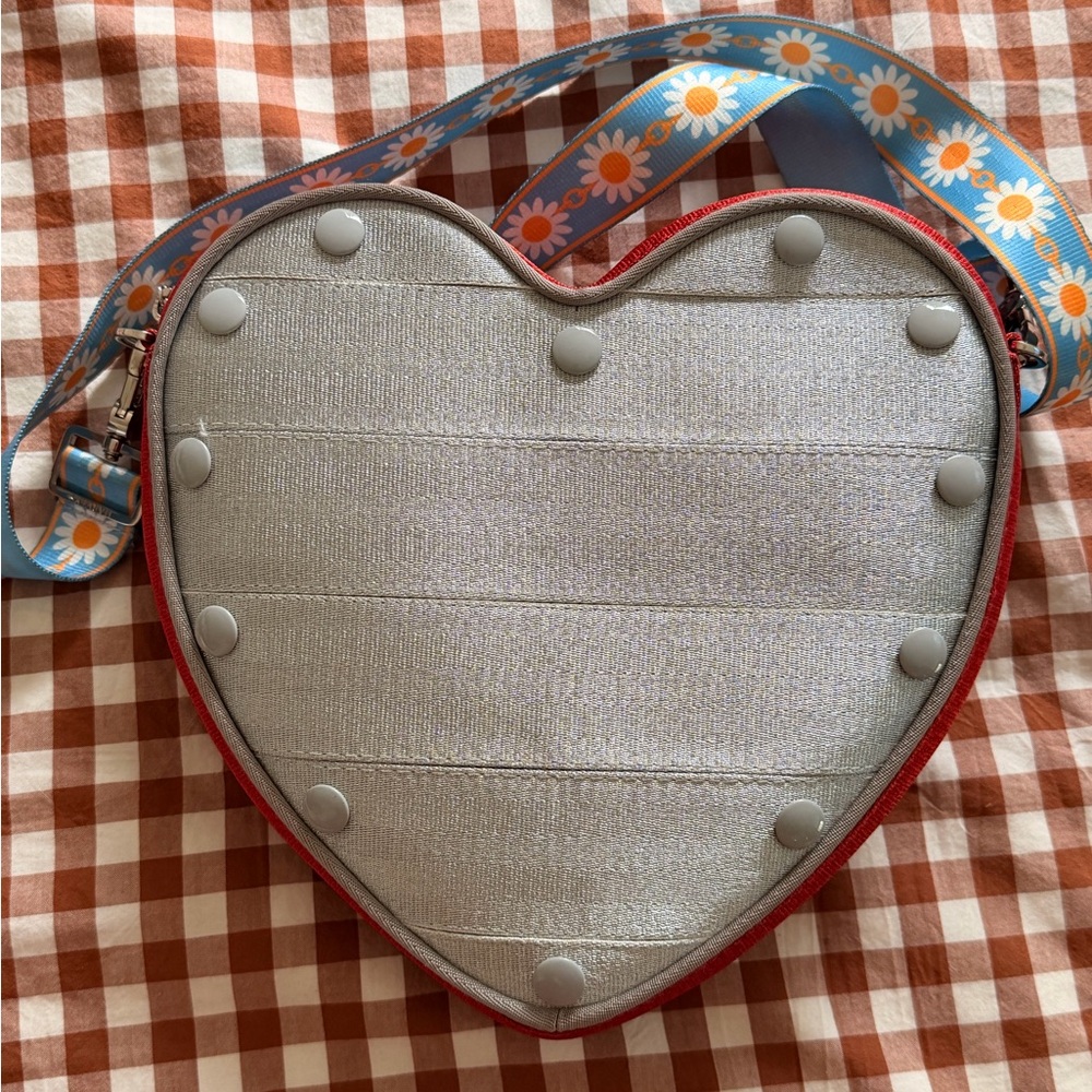NWOT Harvey’s Wizard of Oz Tin Man Sweetheart Bag - Picture 4 of 6